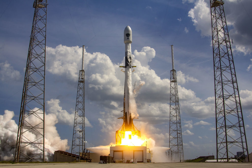 SpaceX Falcon 9 carrying GPS III for USA DoD SpaceX Falcon 9 carrying GPS III for USA DoD