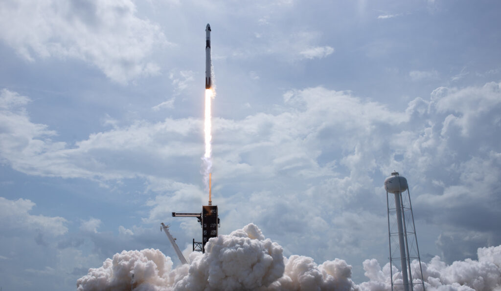 SpaceX falcon 9 carrying NASA astronauts on Crew Dragon for first crew test mission